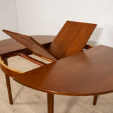 Round vintage extendable dining table from Mcintosh