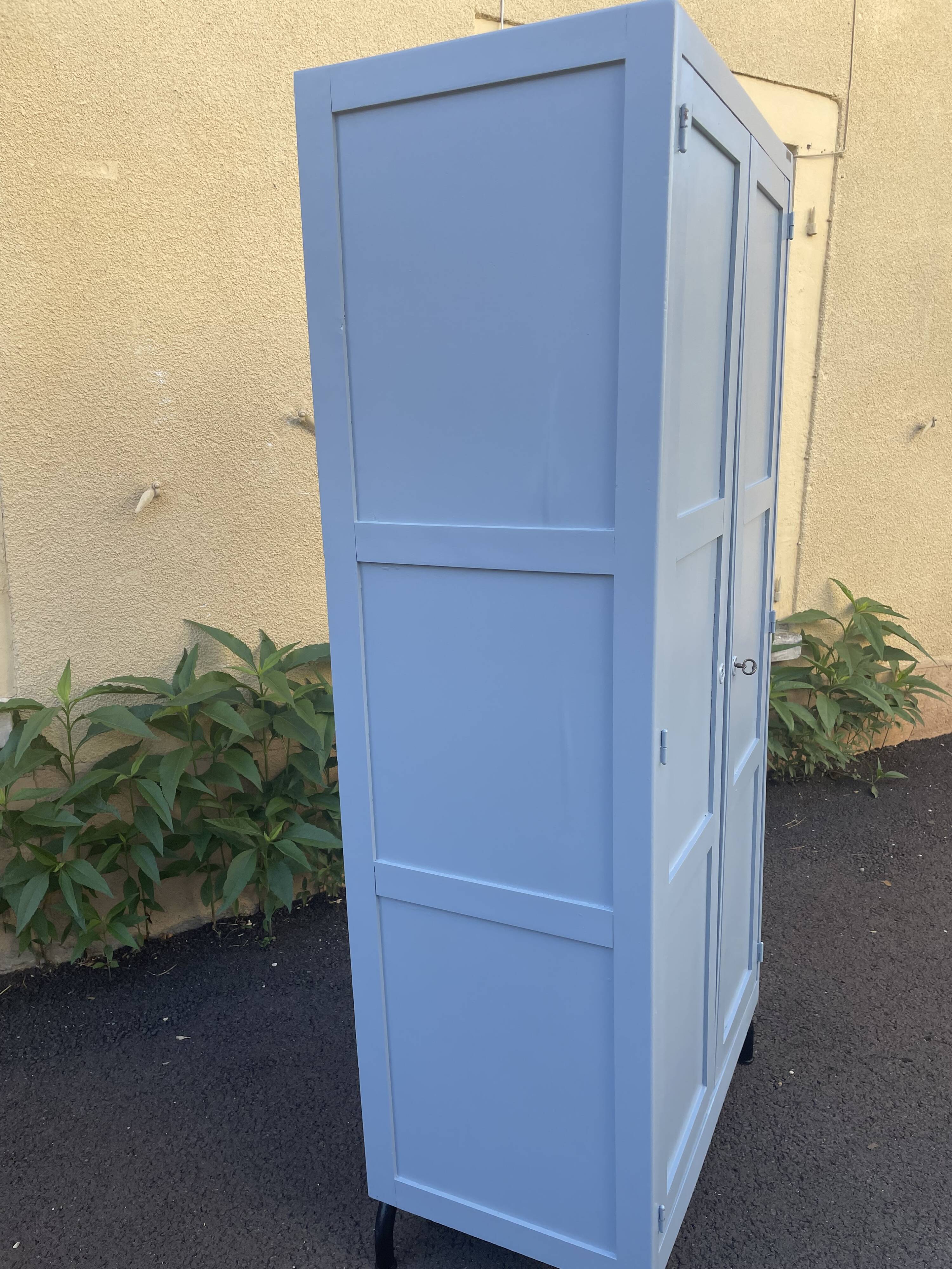 Armoire d'internat