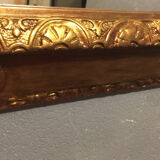 Miroir en cadre doré