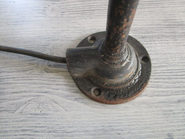 Old outdoor lamp-gooseneck and enamelled sheet metal