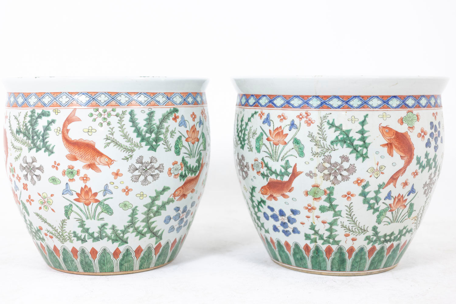 Paire de jardinières en porcelaine Canton, circa 1950