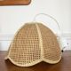 Suspension en rotin forme fleur vintage