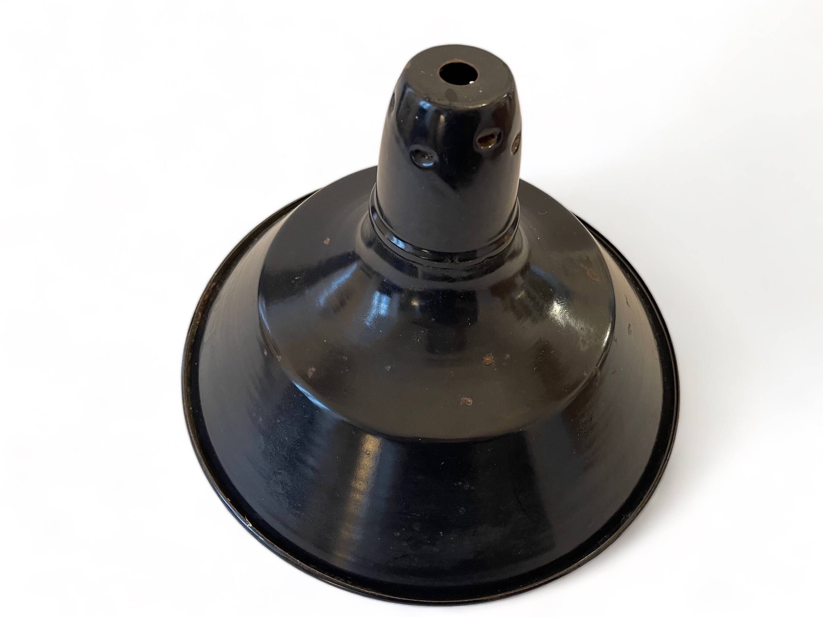 Lampshade in enamelled sheet metal 1950, industrial decoration, n2