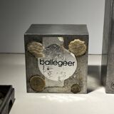 "Ultima15" set of 2 brutalist ashtrays, cast aluminum, ca 1970