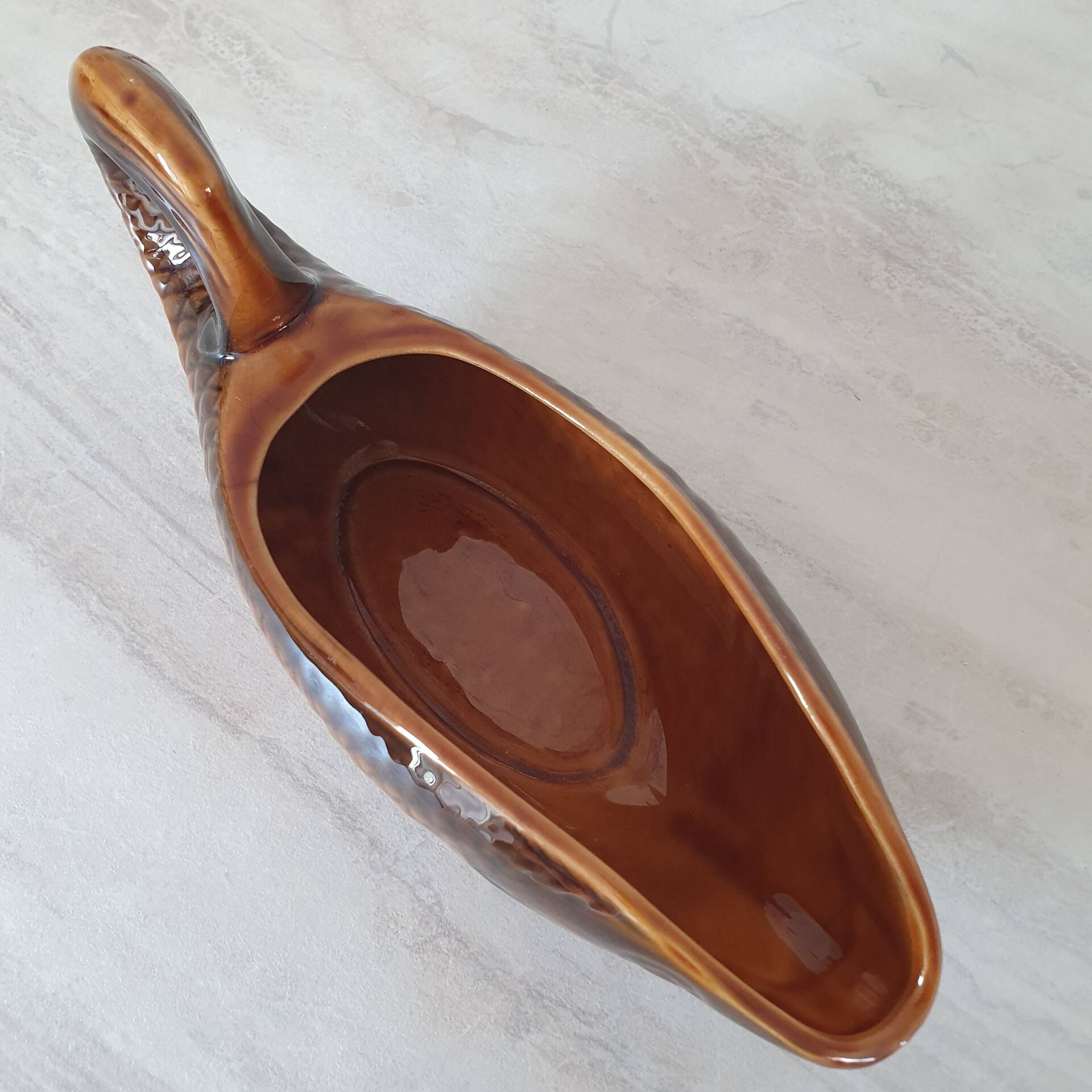 Sarreguemines / Saucière en forme poisson en céramique Barbotine