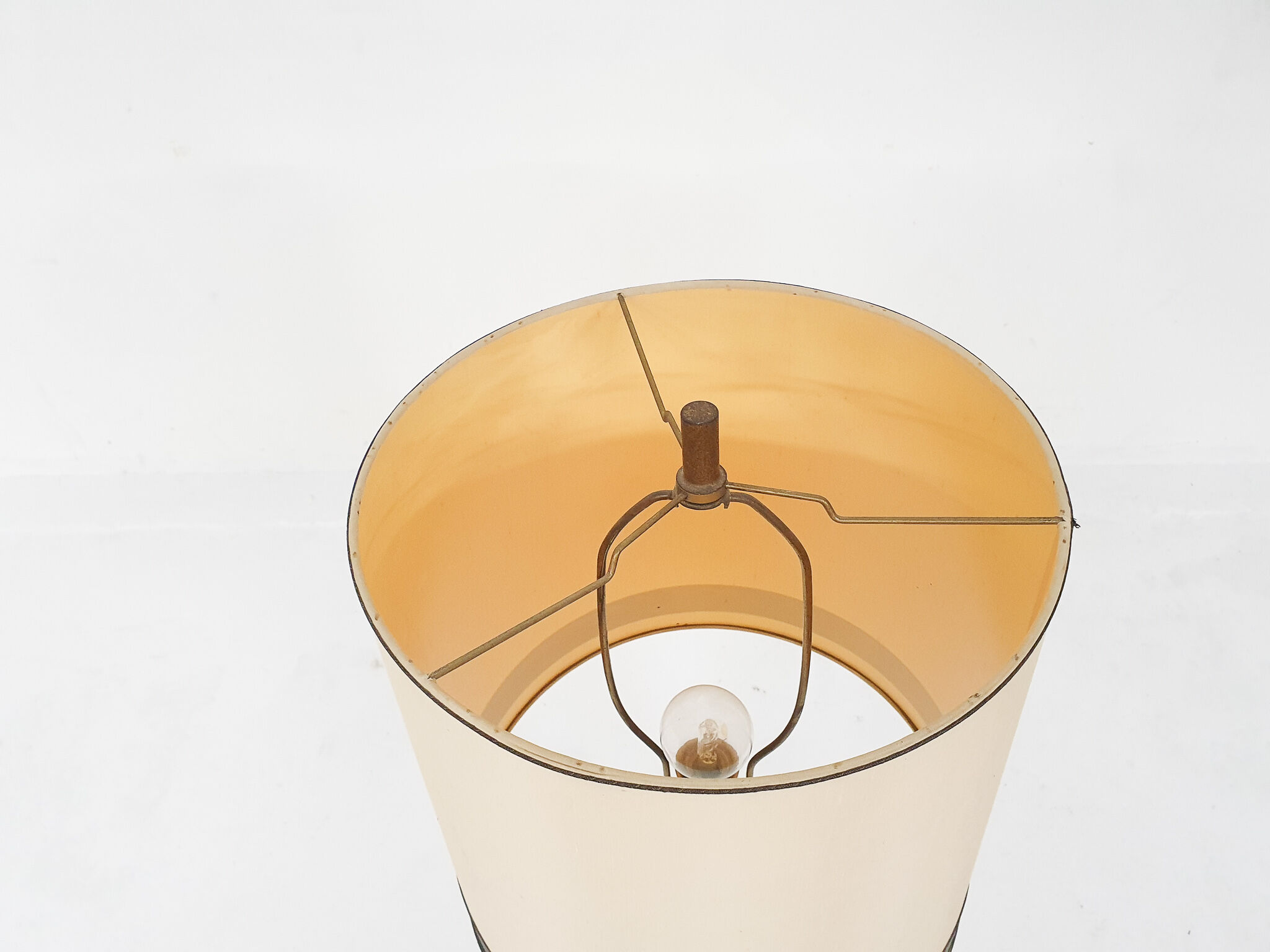 White ceramic table light by Mobach, The Netherlands, 1950's
