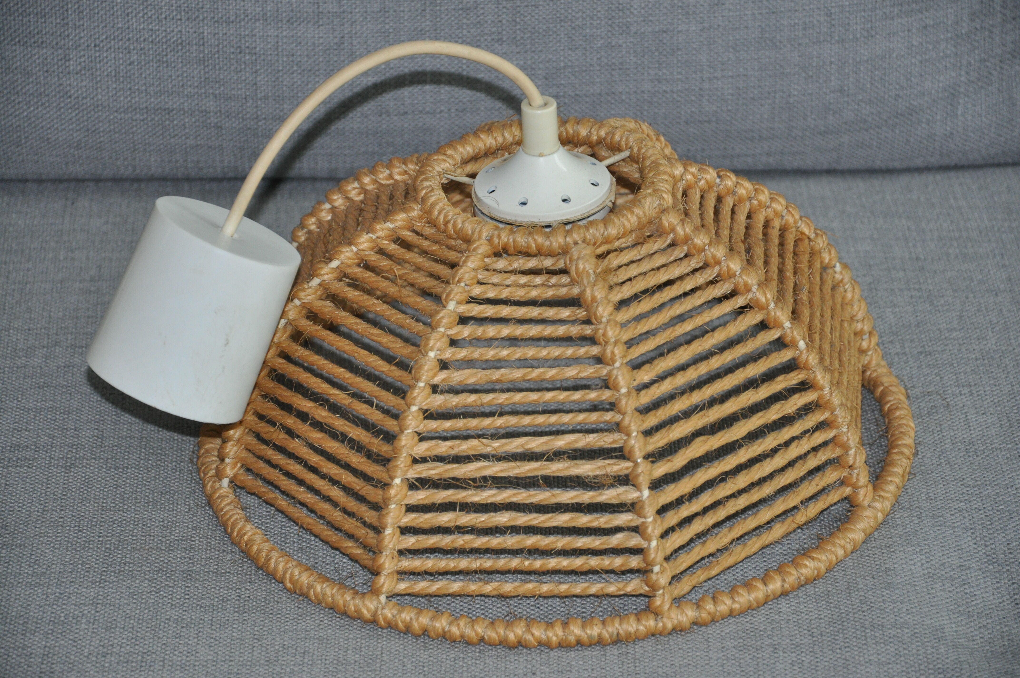 Vintage rope suspension