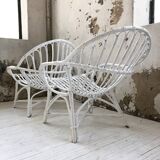 Paire de fauteuils en rotin blancs
