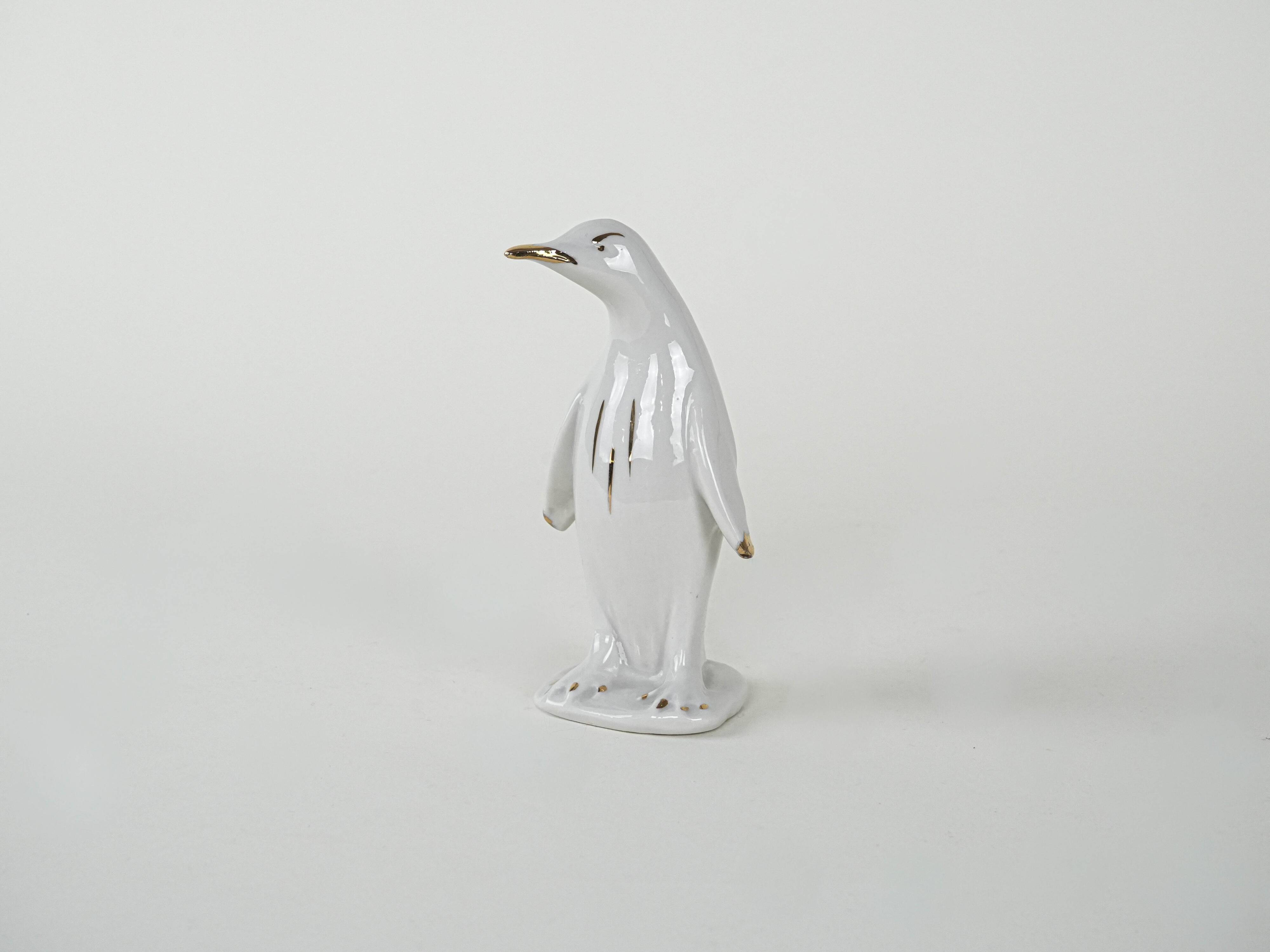 Porcelain penguin figurine, Italian design, 1970s, made in Italy