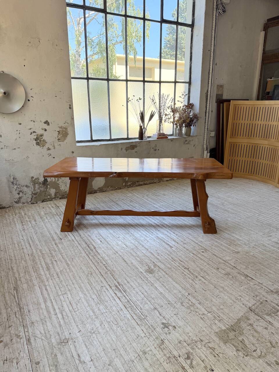 Aranjou farmhouse table in blond elm, 1950s