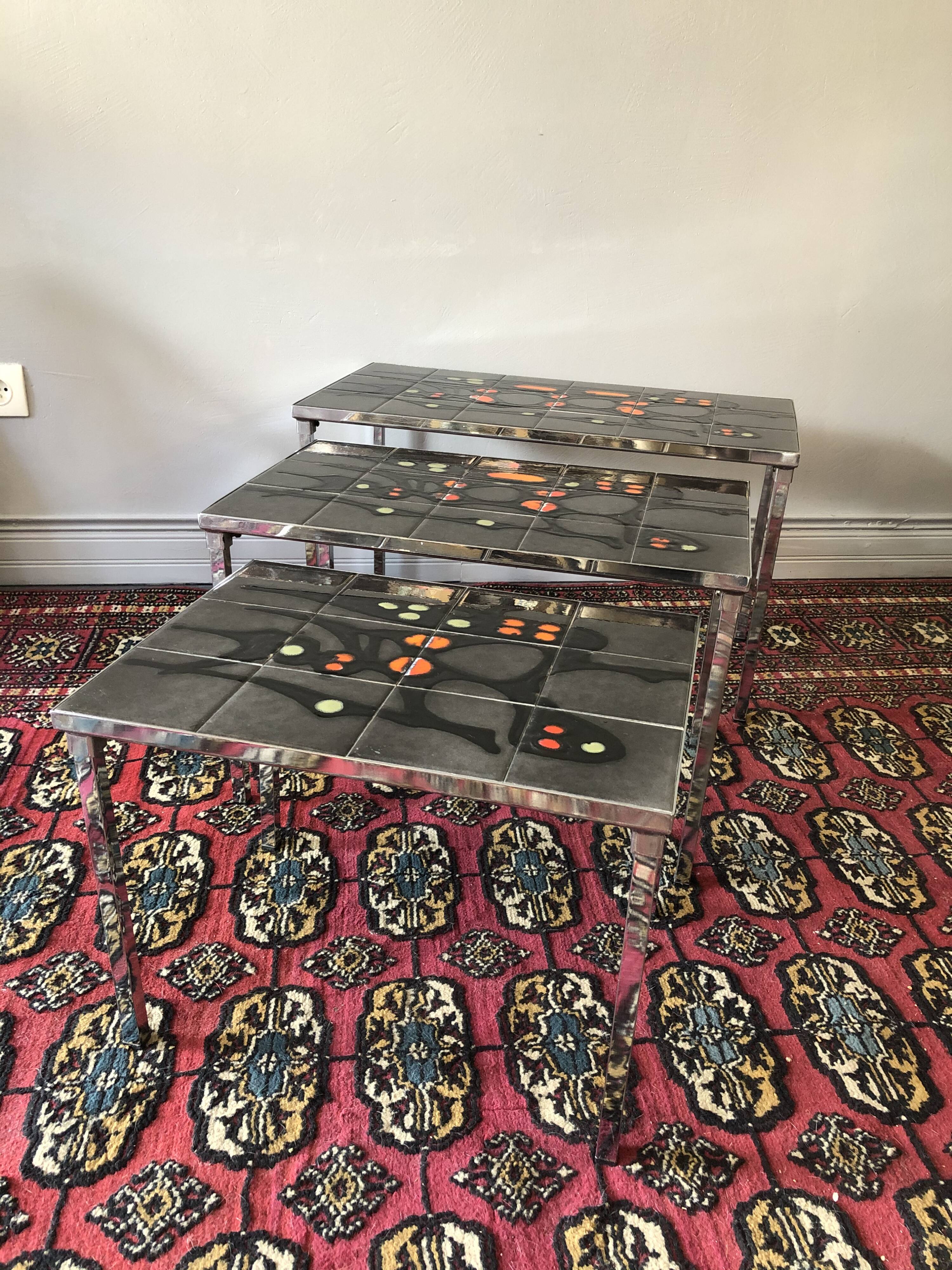 Vintage pull out tables