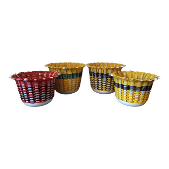 Lot de 4 vases en scoubidou vintage
