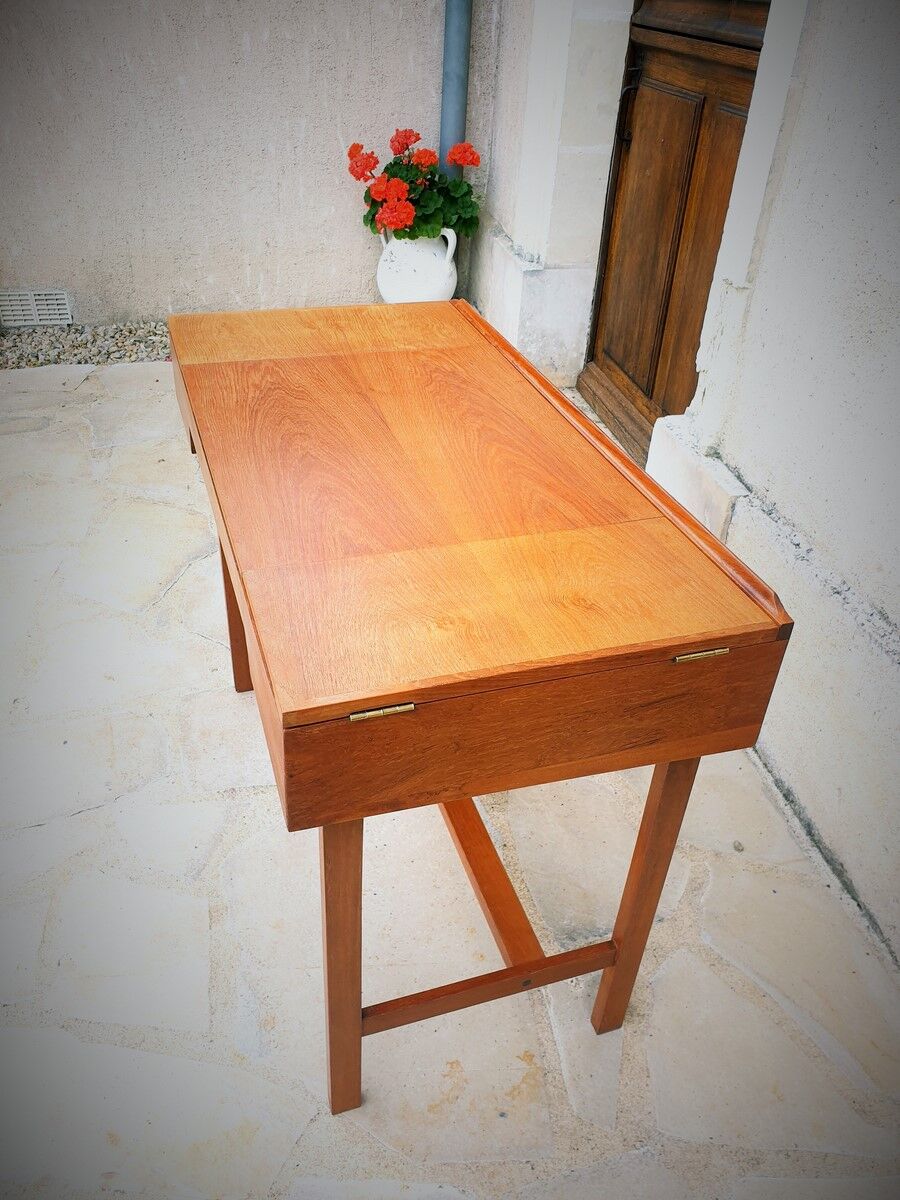 Scandinavian hairdresser in teak designer Svend Aage Madsen 60s