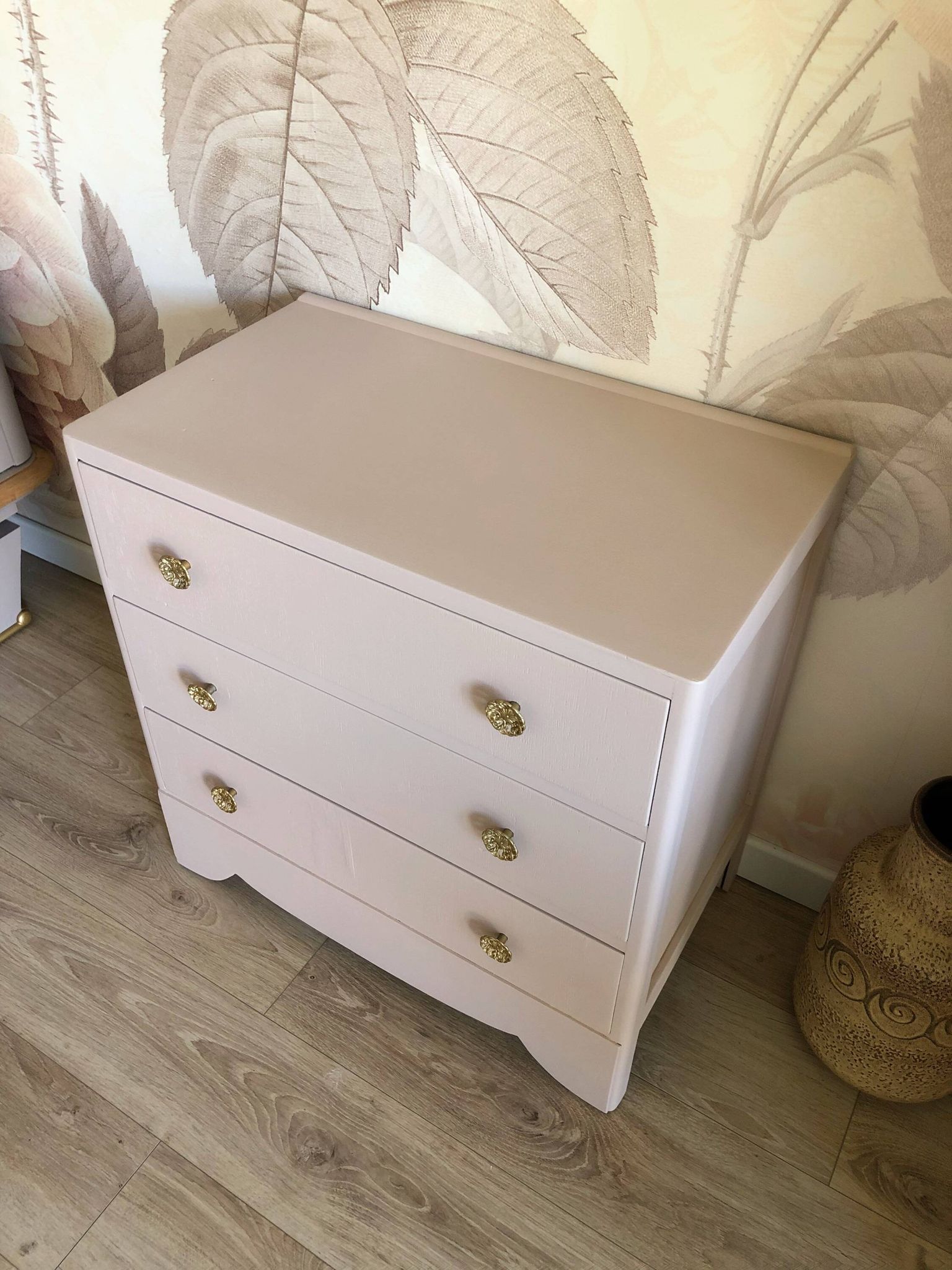 Vintage chest of drawers revisited in old powder pink