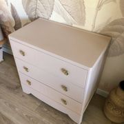 Vintage chest of drawers revisited in old powder pink
