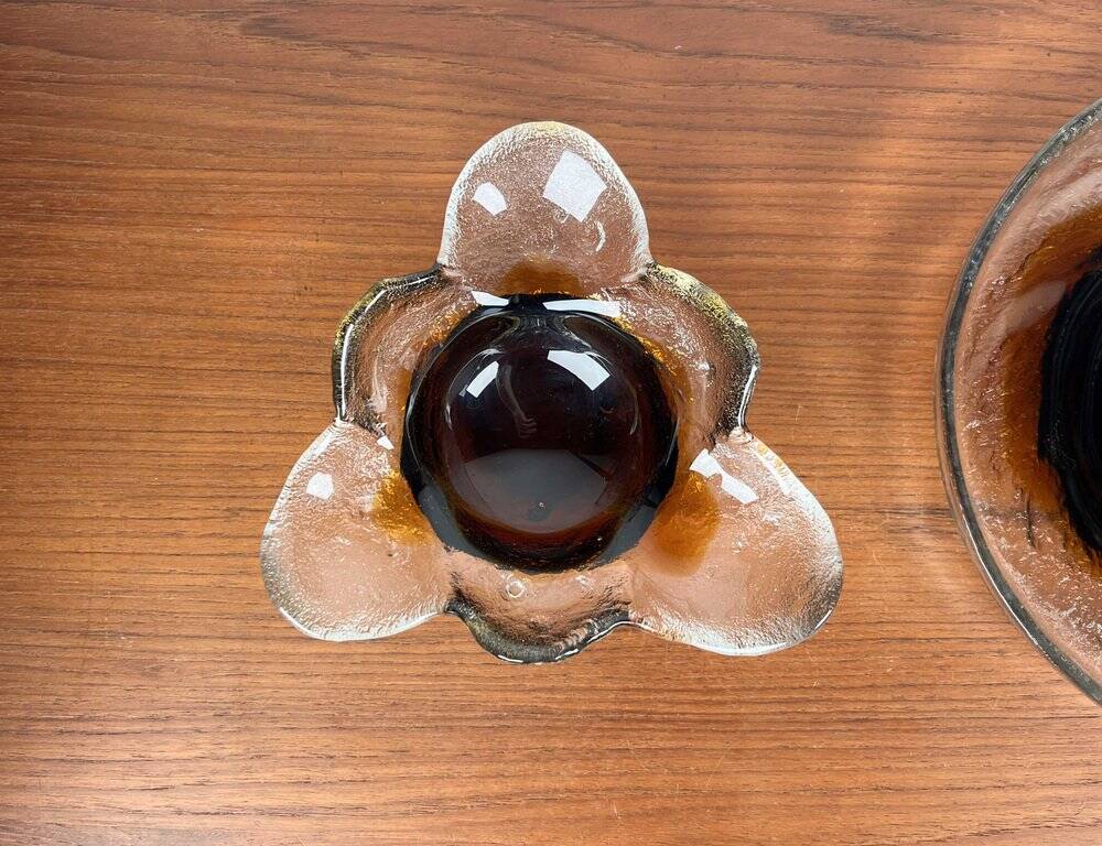 Mid-century Finnish glass bowl by Pertti Santalahti for Humppila, 1960s, set of 2.