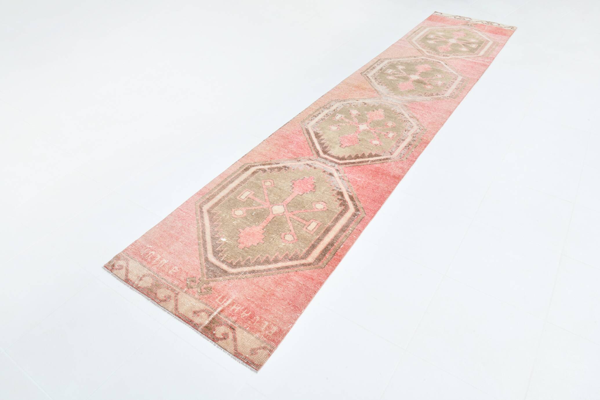 3x14 Runner Faded Pink Vinage Wool Runner Rug, 84x410