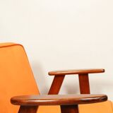Scandinavian orange velvet armchair by Chierowski, 1962