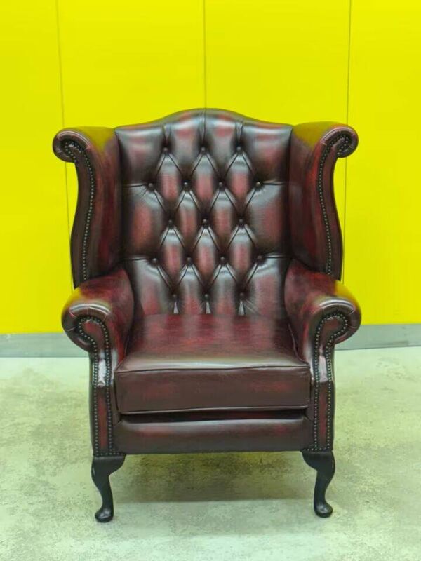 Fauteuil chesterfield en cuir bourgogne avec accoudoirs (Le prix est pour un)