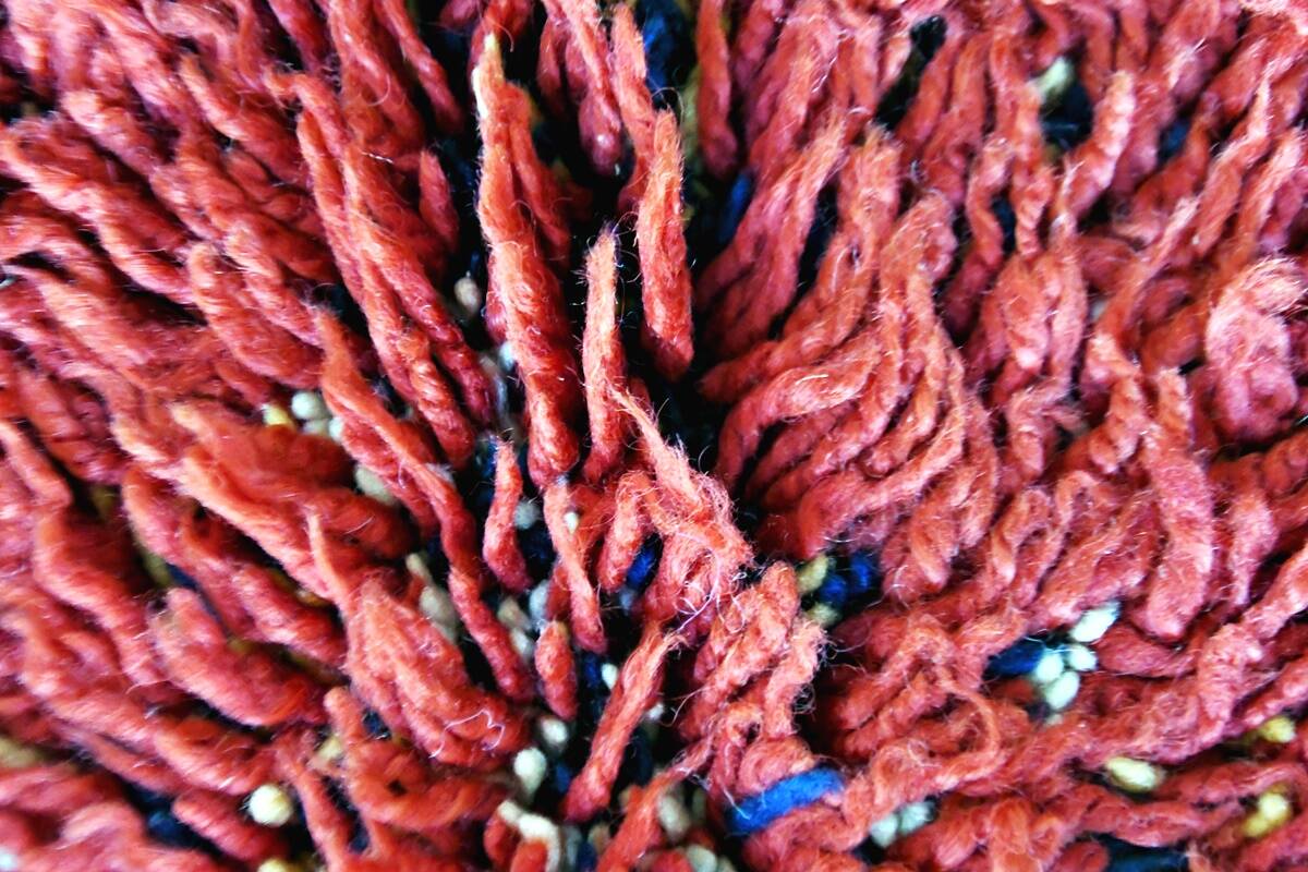 Moroccan Berber rug Beni Mguild vintage 255 x 206 cm