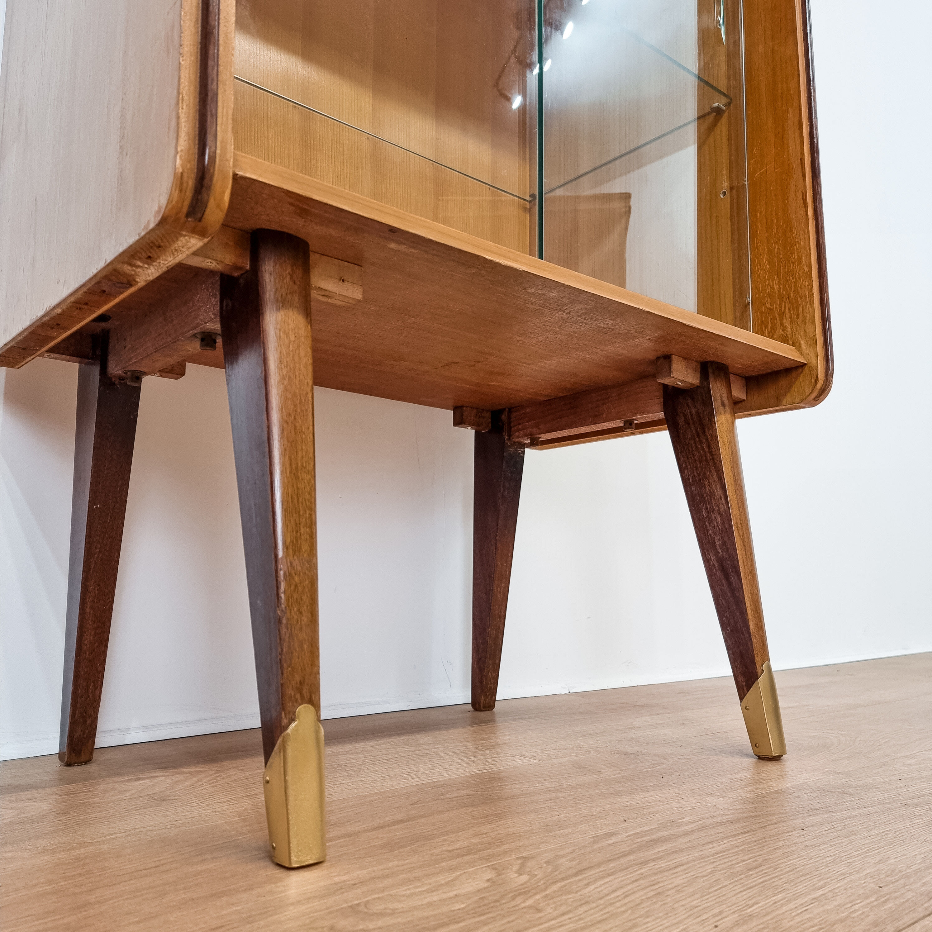 Scandinavian bar type secretary