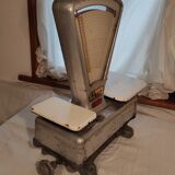 Old scale 1960 in aluminum