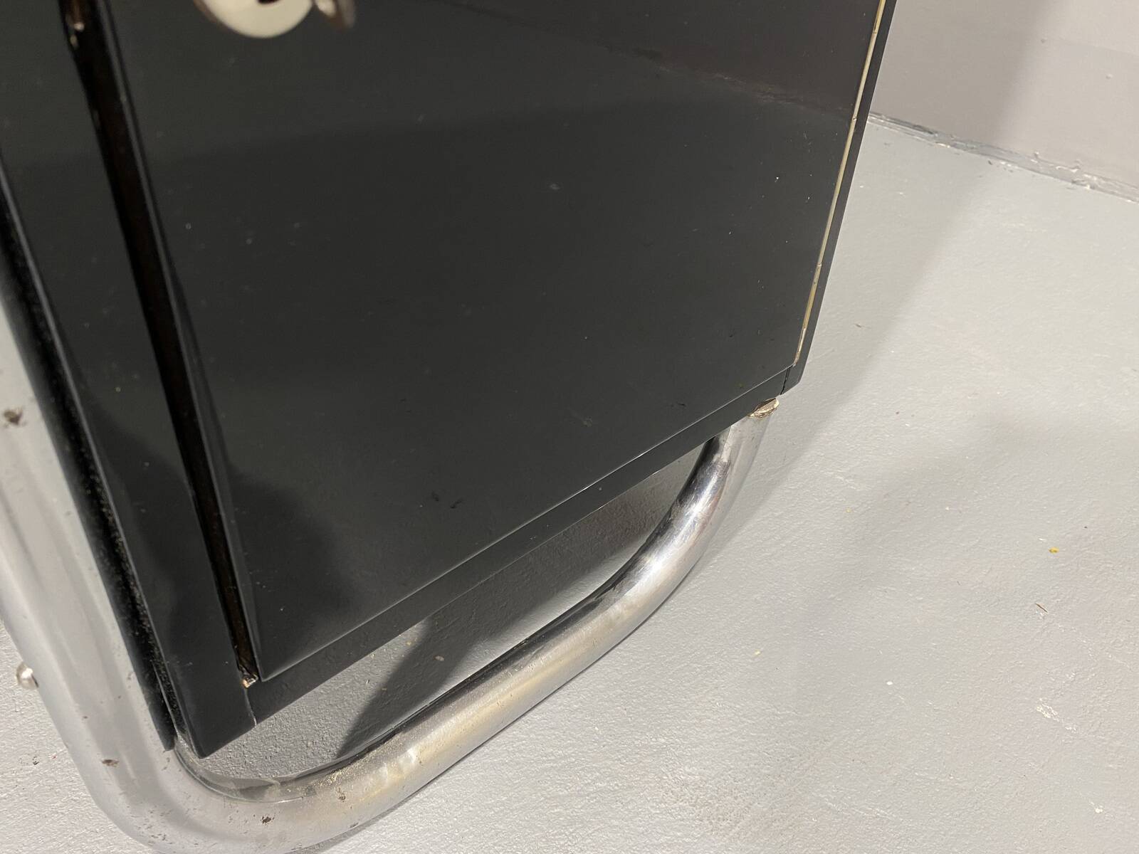 Bureau moderniste tchécoslovaque en chrome et bois, années 1950, Europe