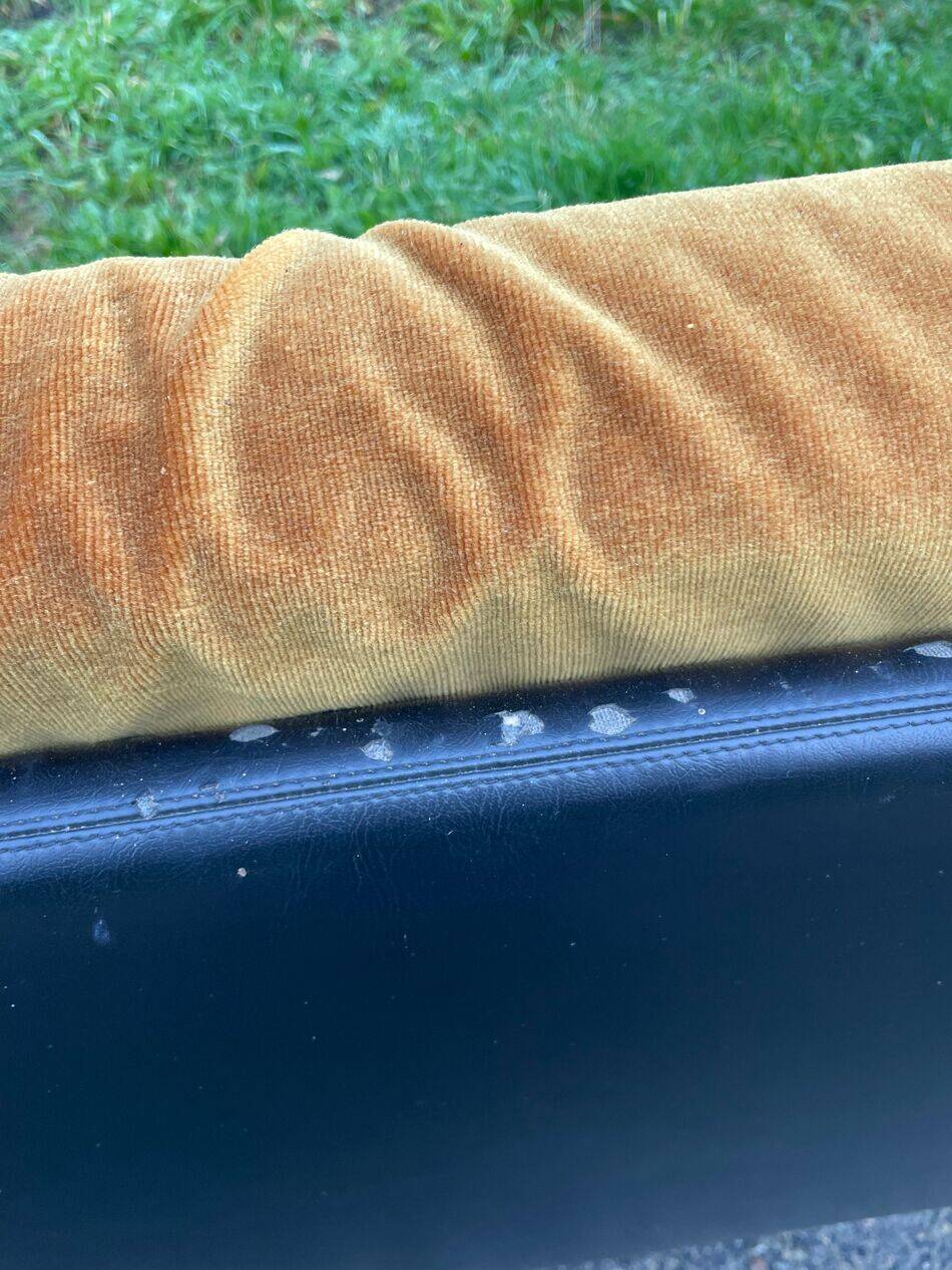 Model 800 canapé, creation and edition by Steiner, around 1958