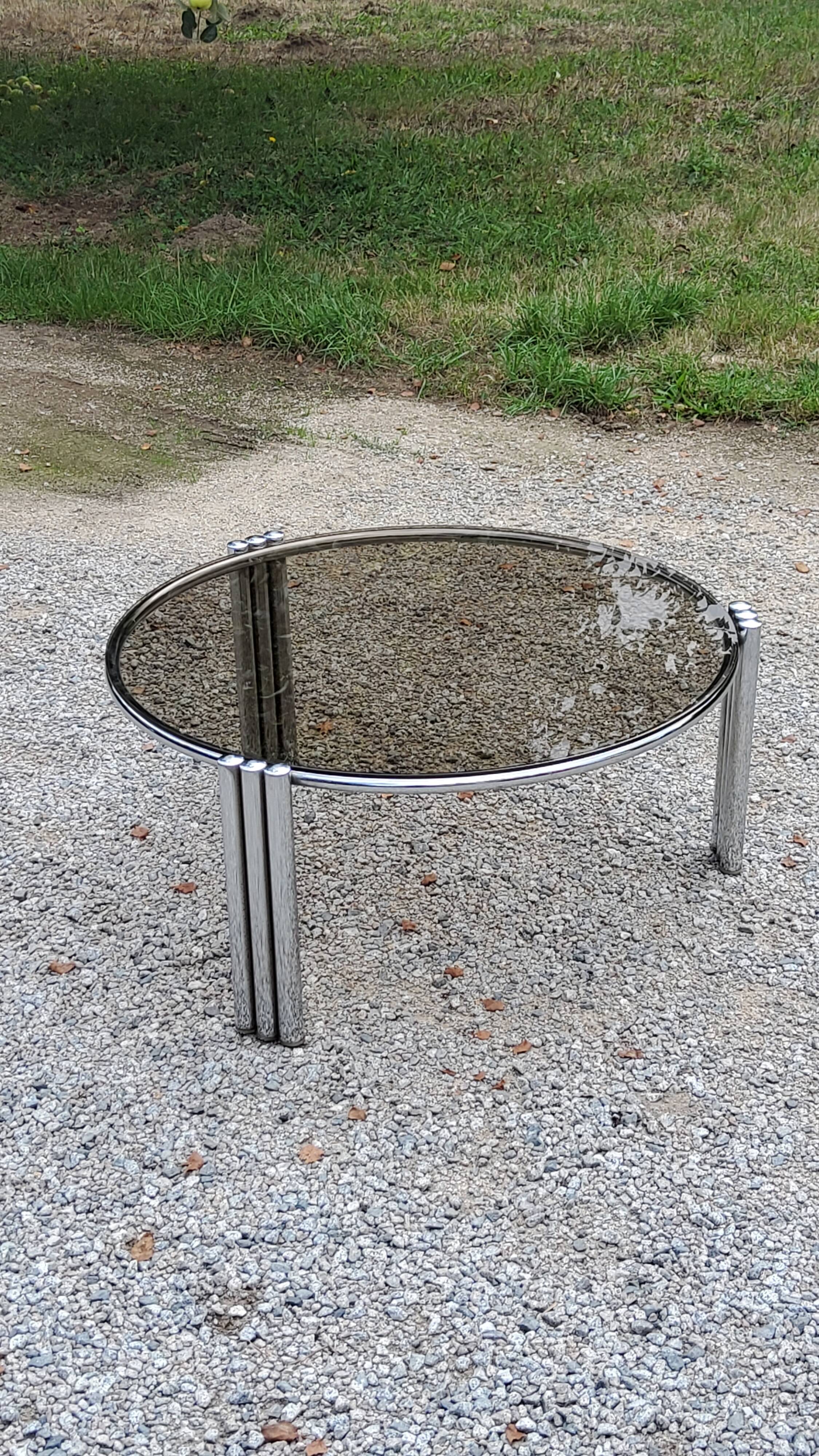 Coffee table design of the 70s smoked glass base chrome Diameter 84cm