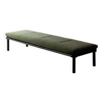 Daybed par Bruce Hannah &amp; Andrew Morisson