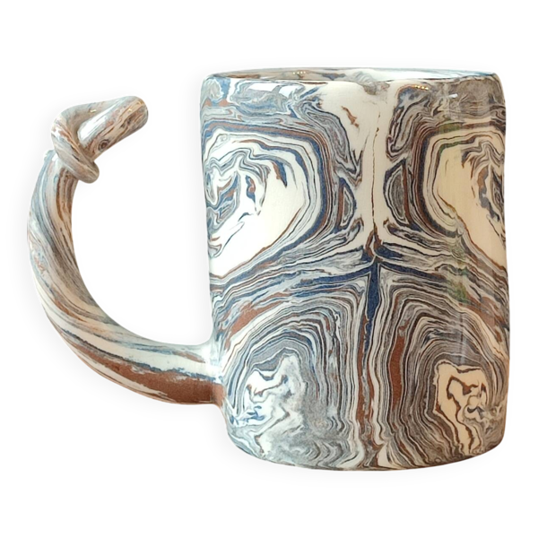 Mug en céramique artisanale signé décor marbré, pièce unique