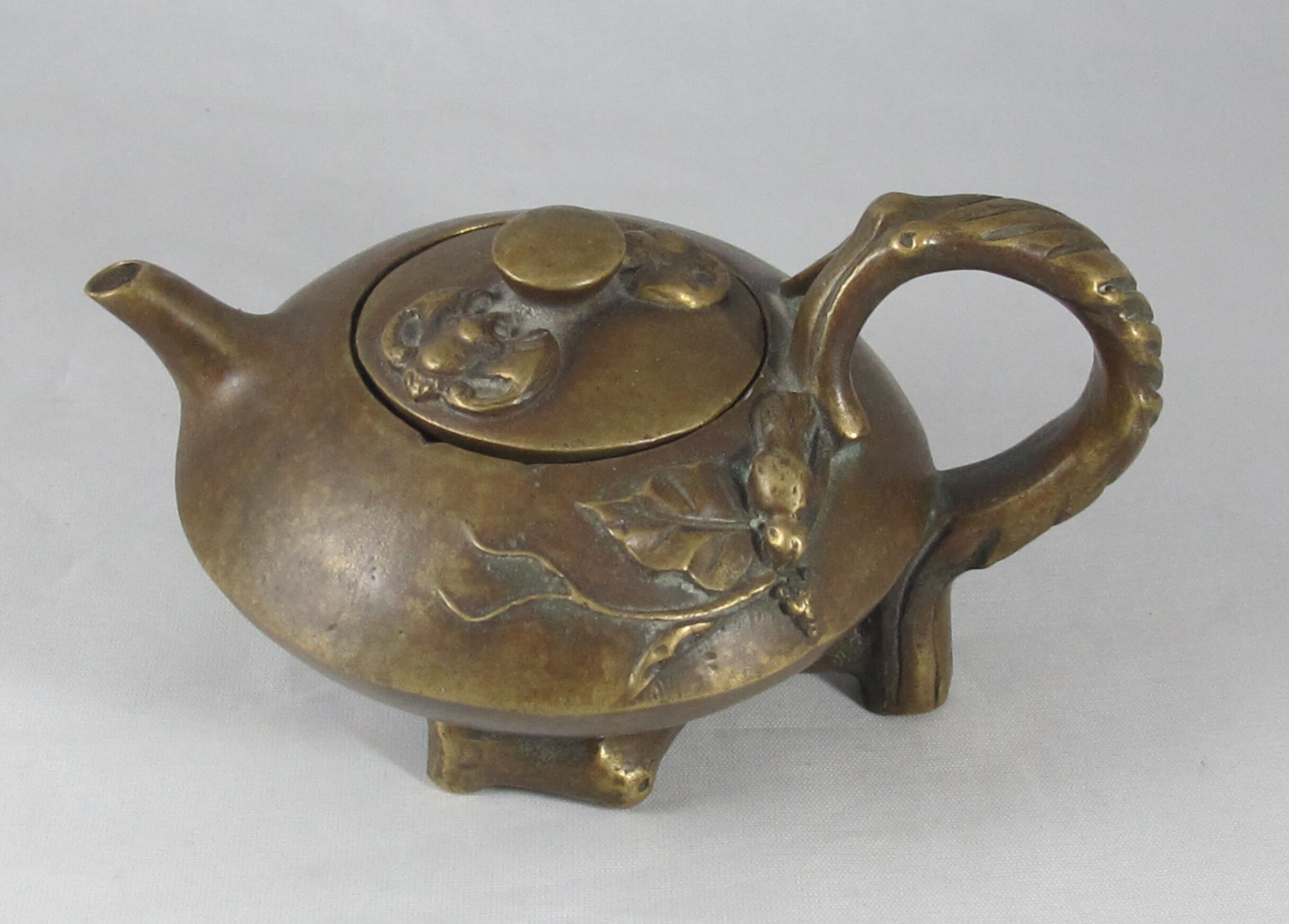 Old chinese bronze teapot