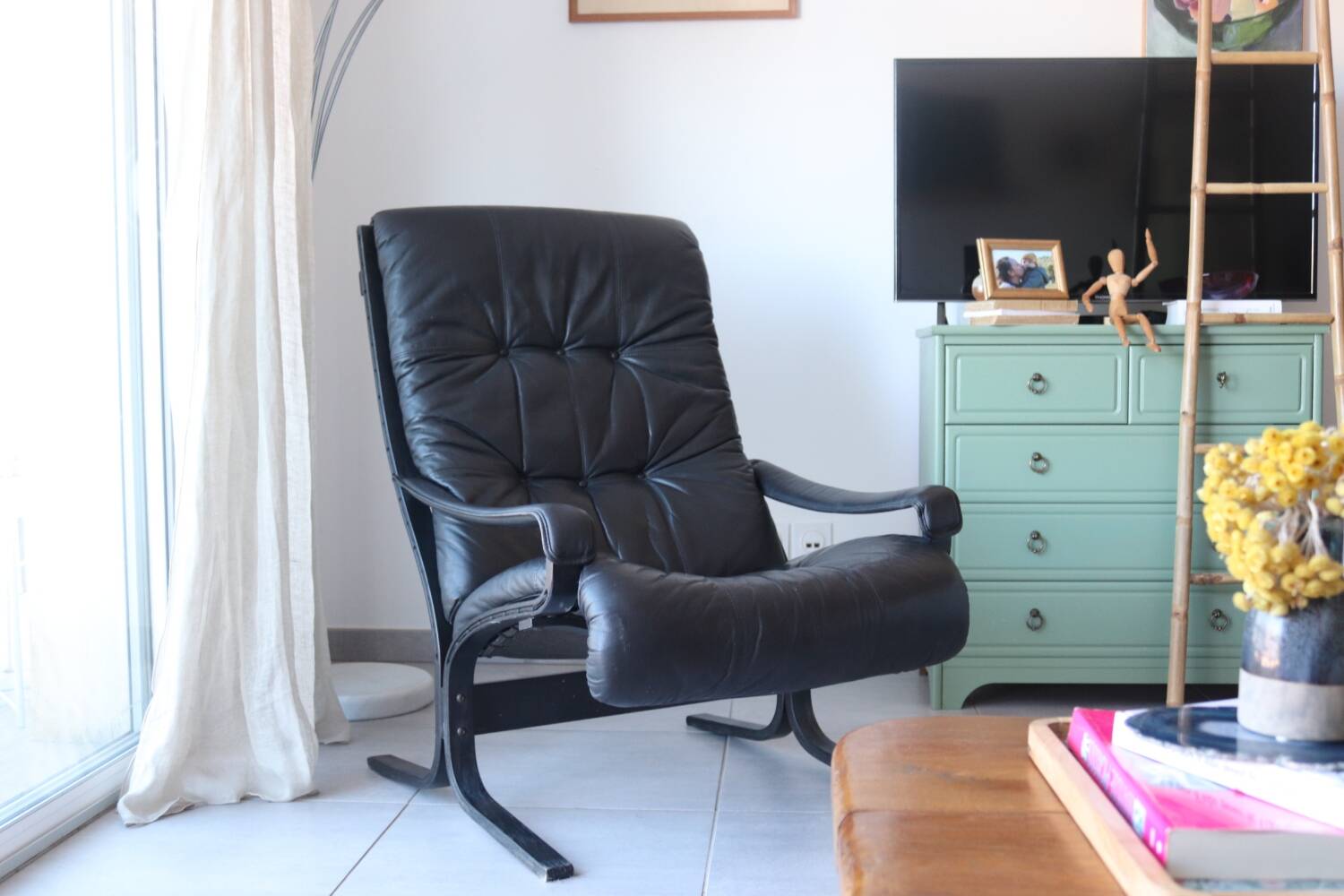 Siesta armchair Westnofa ingmar relling vintage black leather