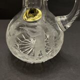 Small carafe in cut crystal