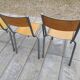 Lot de trois chaises d'école vintage