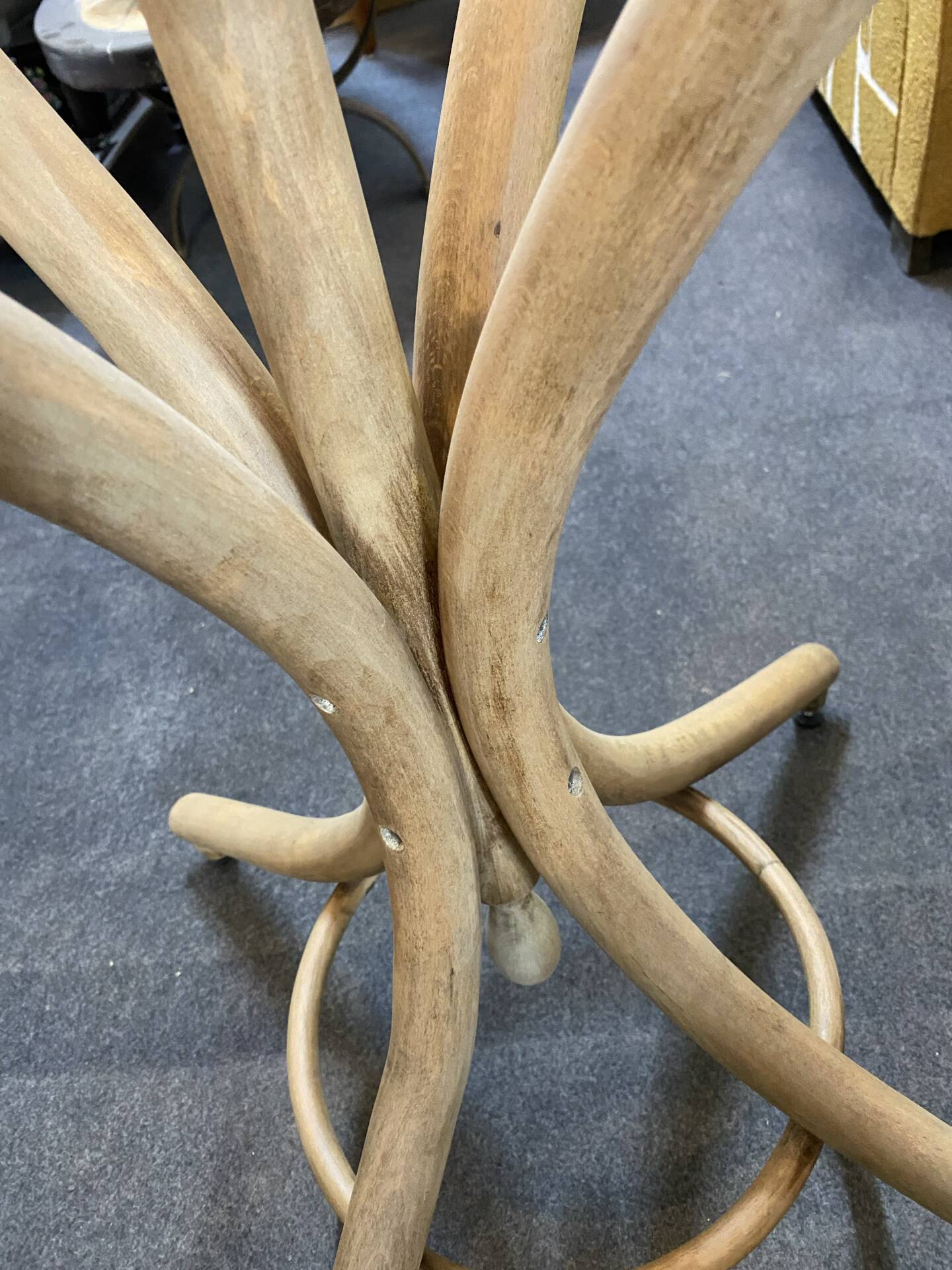 Coat stand umbrella in Thonet style