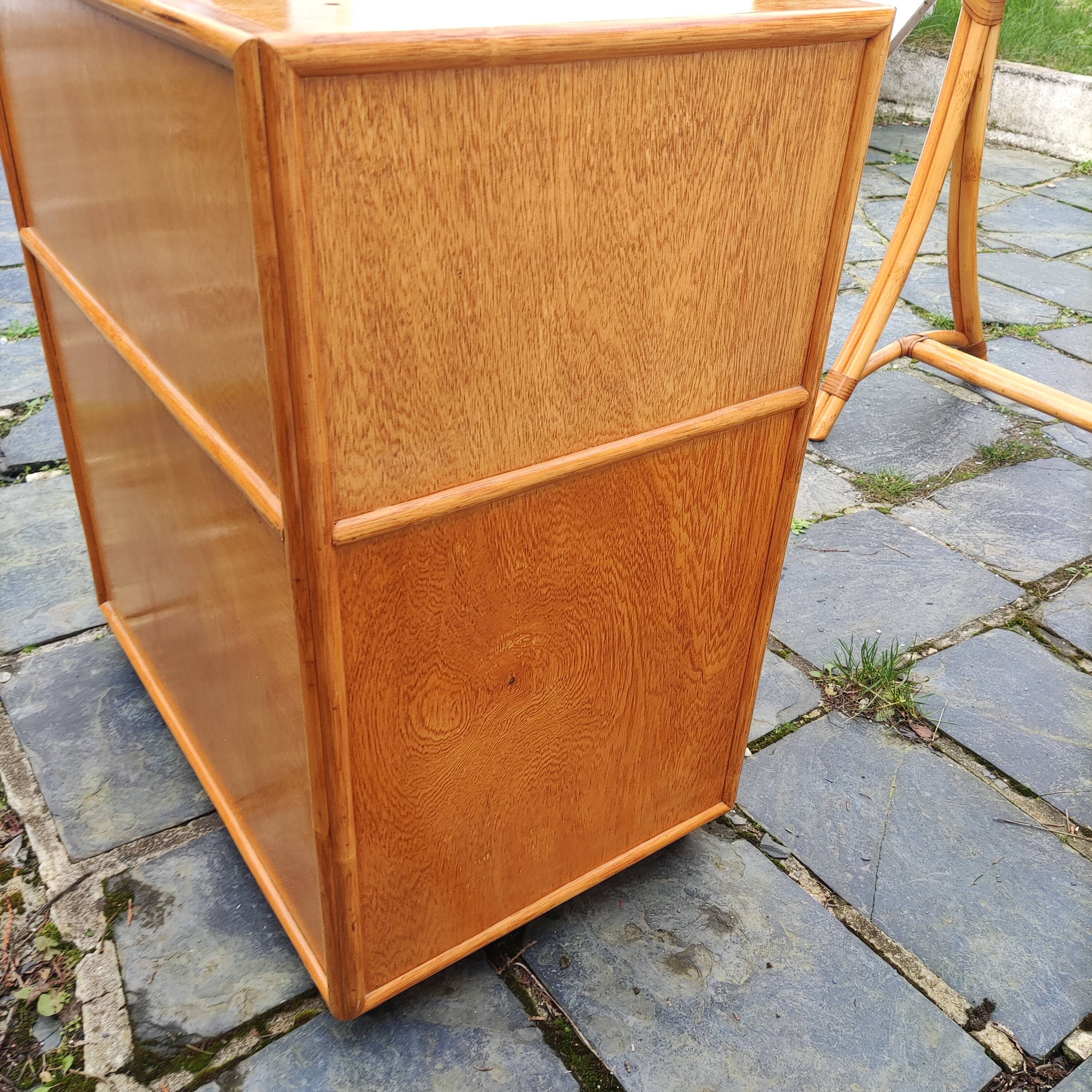 Bureau vintage en bambou et osier