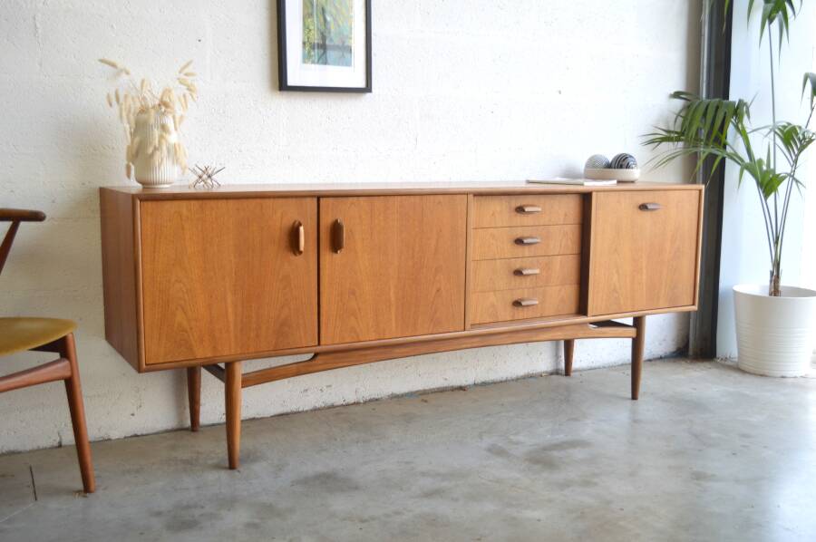 English enfilade by G-Plan 206cm