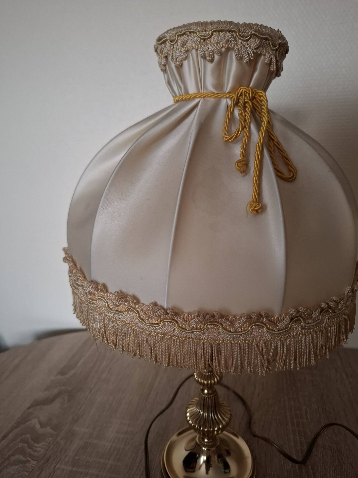 Louis XVI table lamp