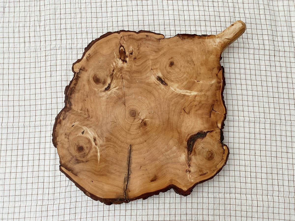 Wooden plateau