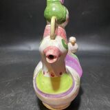 Chicken-shaped decanter