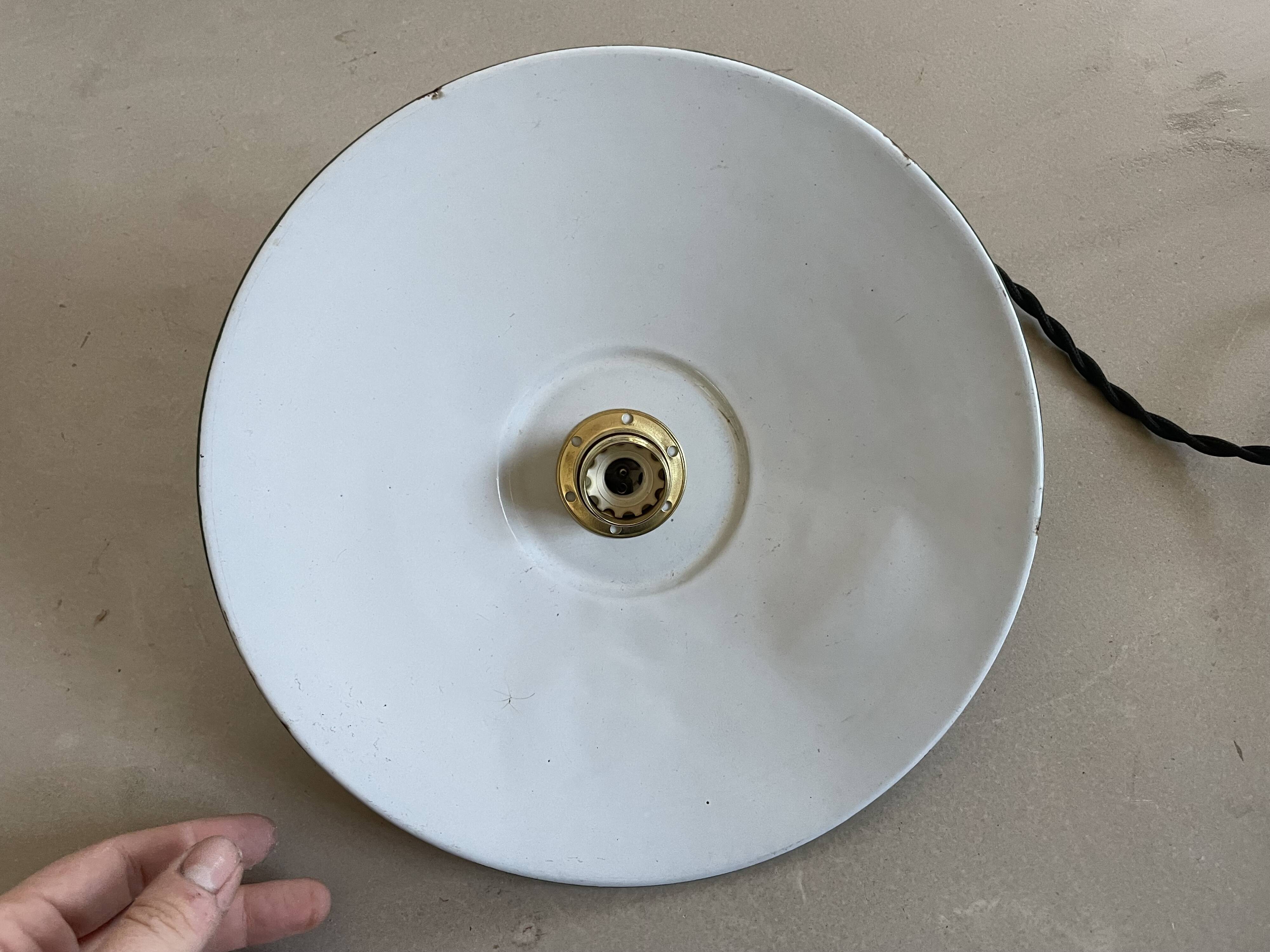 Sheet metal suspension, industrial enameled bowl