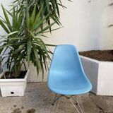 Chaise "Plastic Chair" de Charles et Ray Eames
