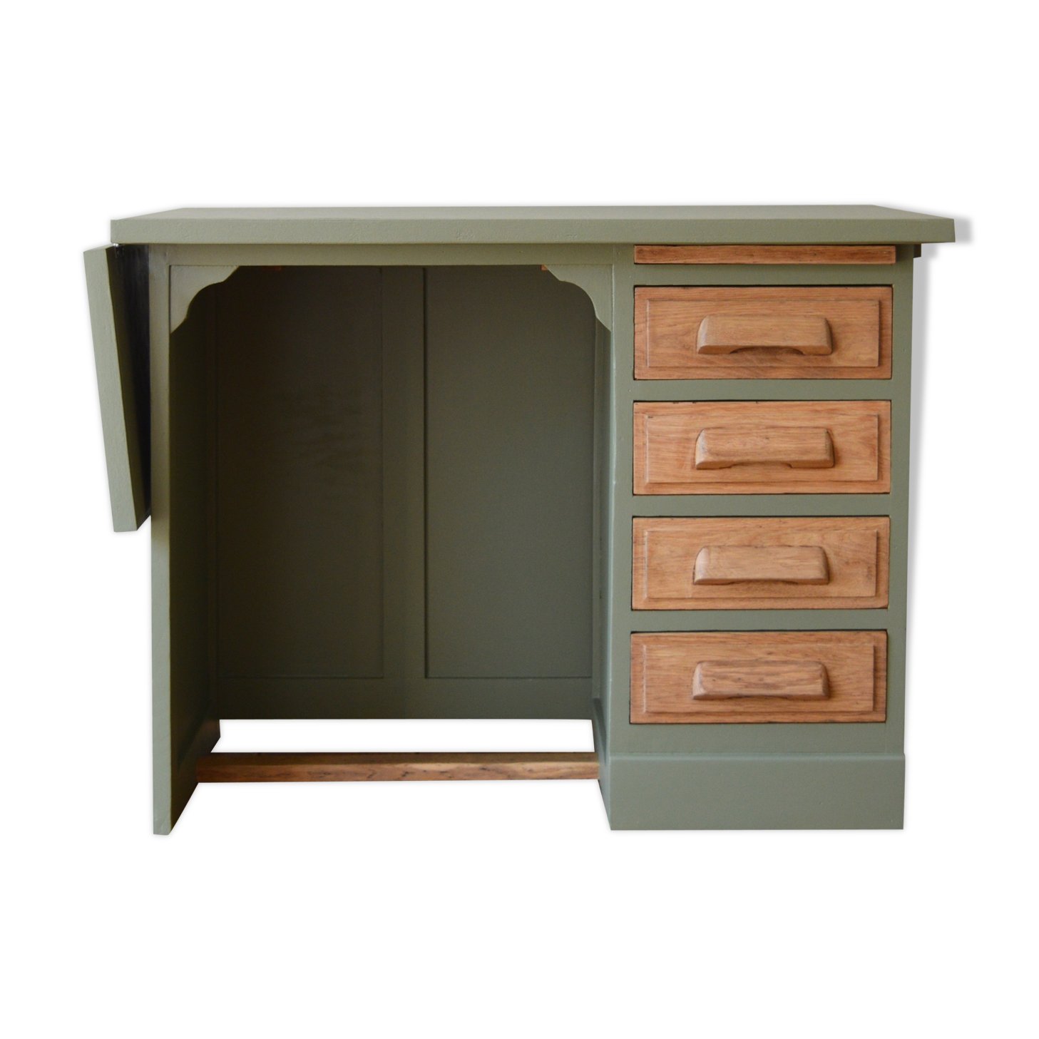 Children's desk