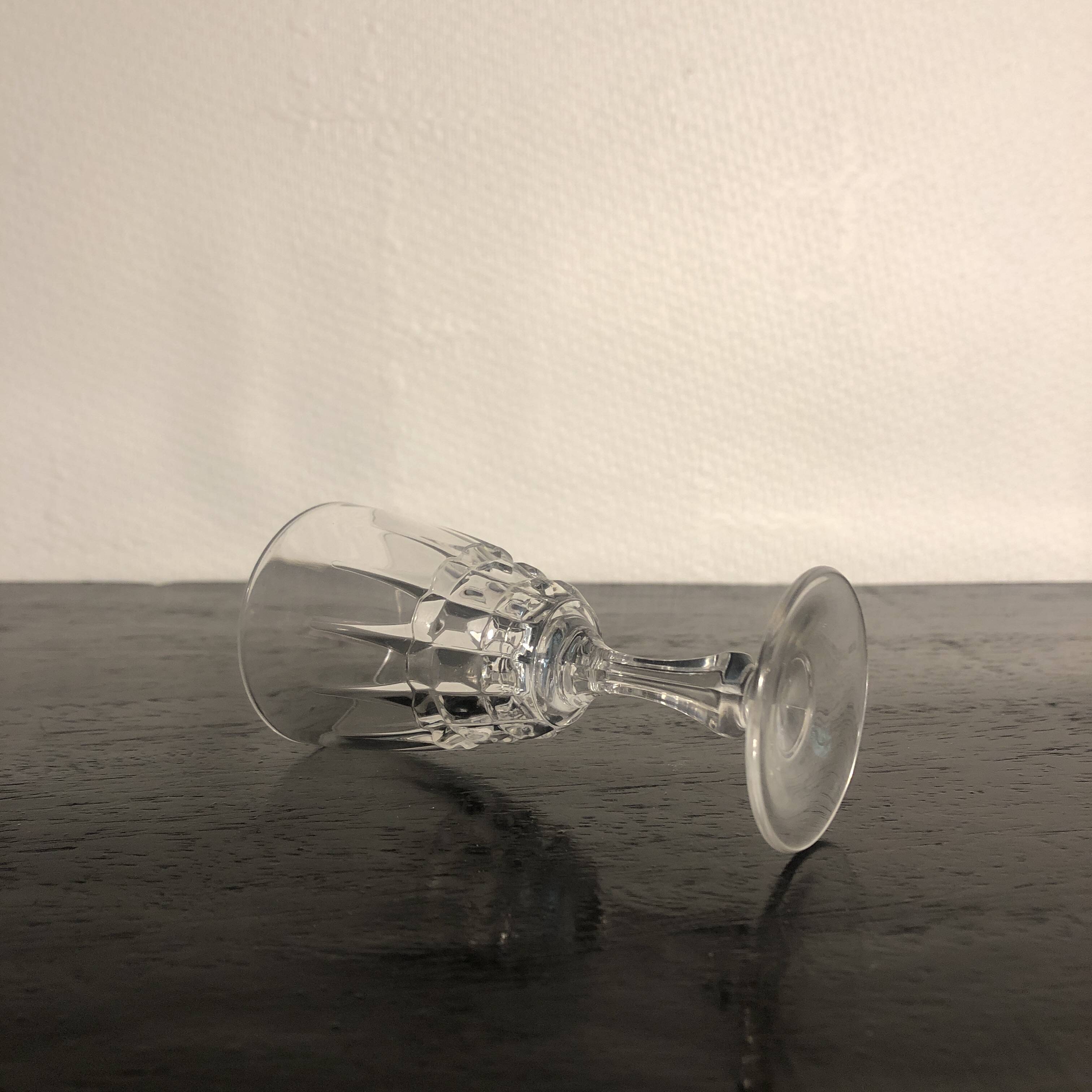 Crystal liquor glasses