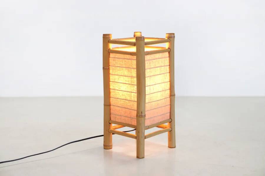 Vintage Japanese Tarogo table lamp in bamboo and linen