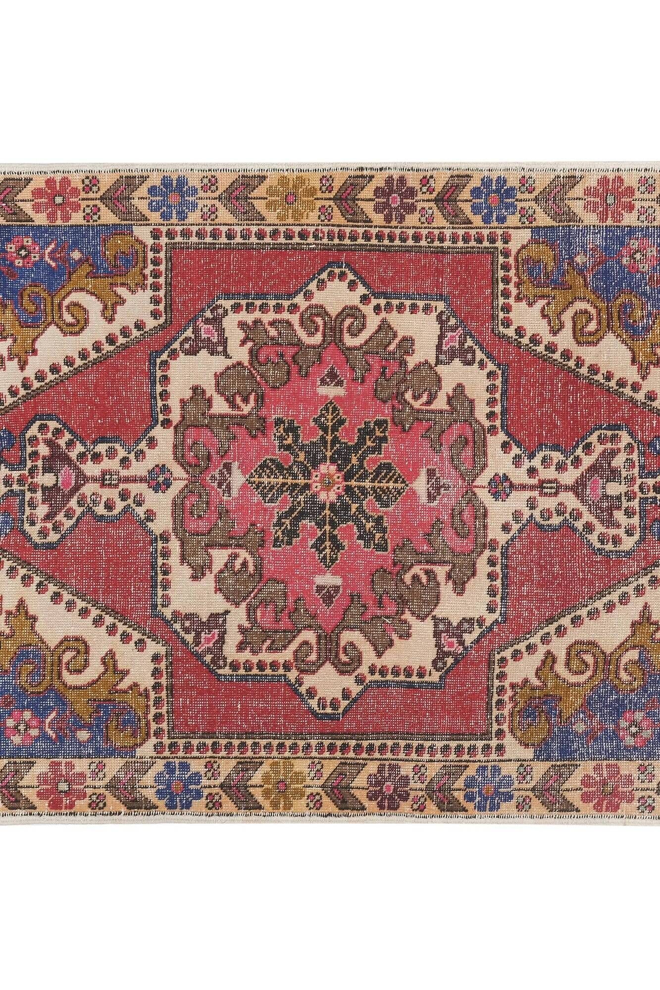 Vintage Turkish handmade rug 143x216 cm