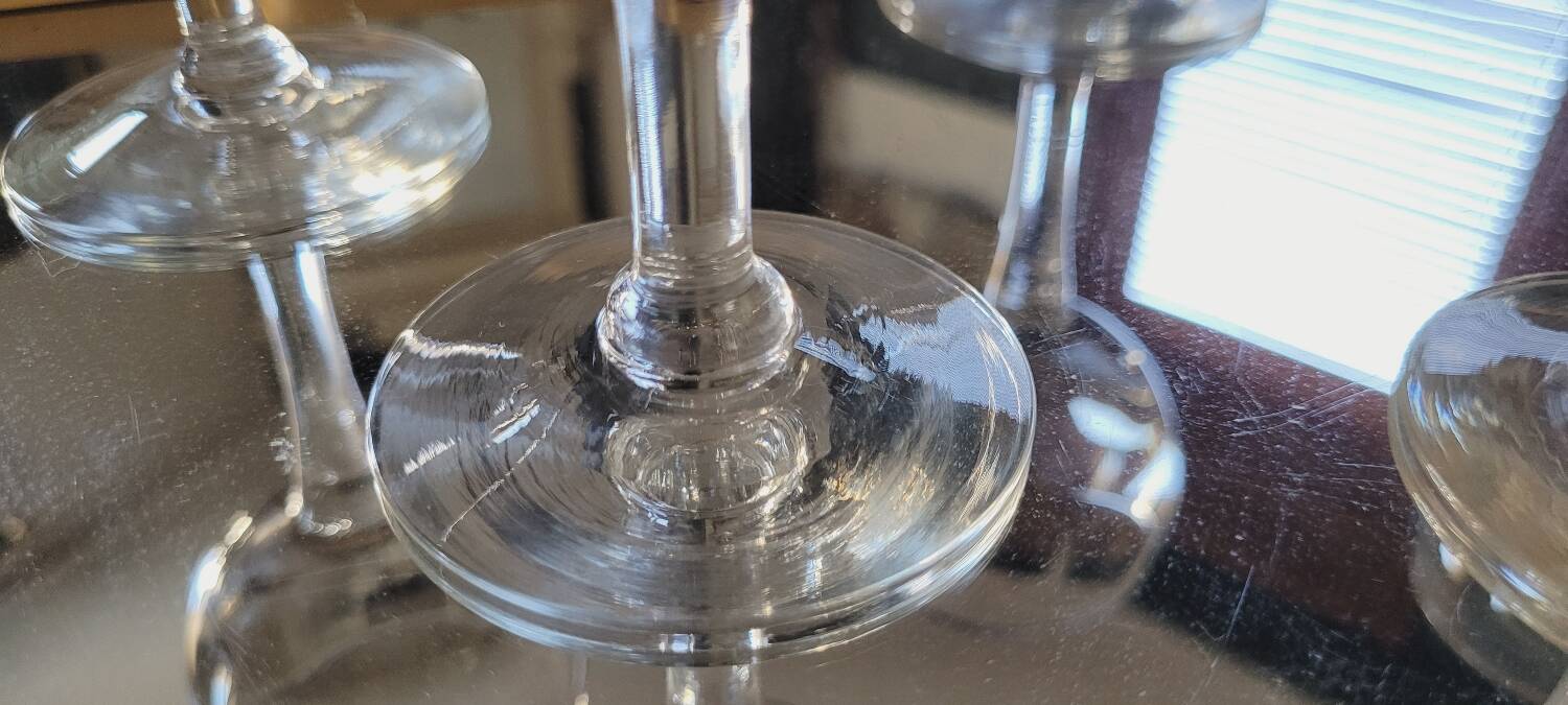 Bistro balloon glasses