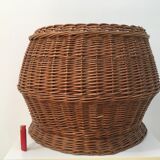 Xxl braided basket in wicker rattan
