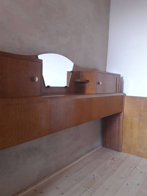 Cozy vintage headboard